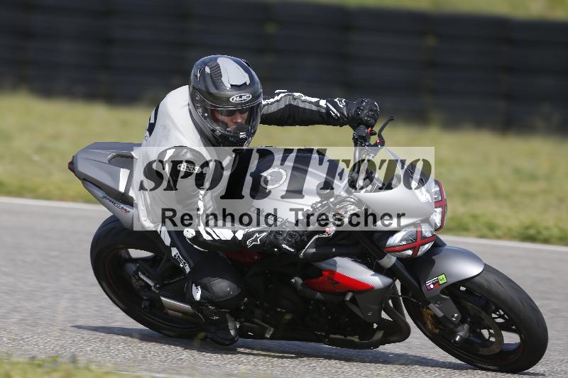 /Archiv-2024/17 01.05.2024 Speer Racing ADR/Instruktorengruppe/41